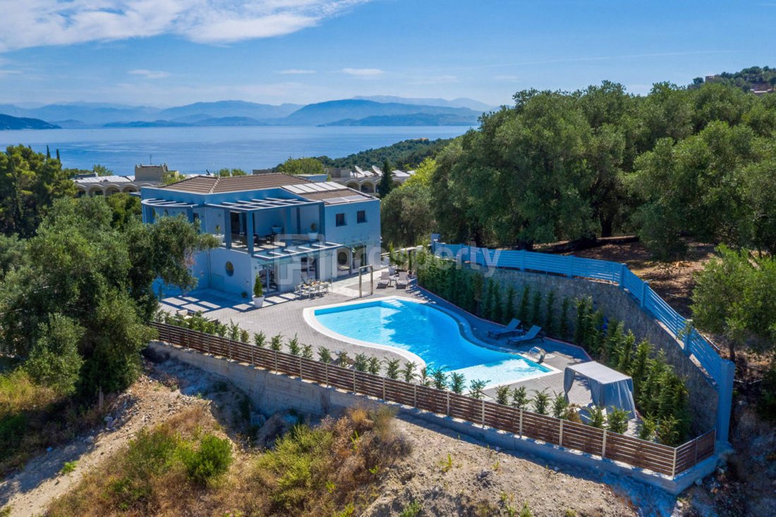 Villa in Corfu, Peloponnese, Western Greece and the Ionian, Greece 1 - 17500830
