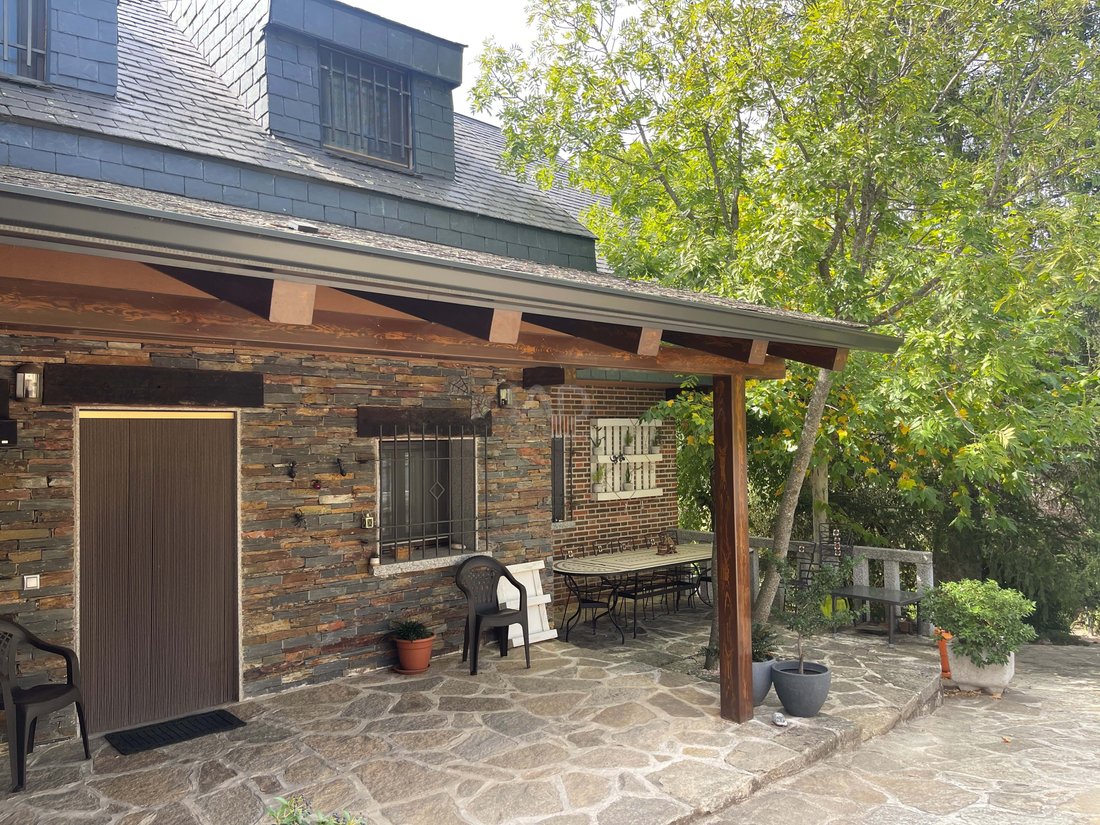 Chalet in Valdemaqueda, Comunidad de Madrid, Spain 1 - 17500943