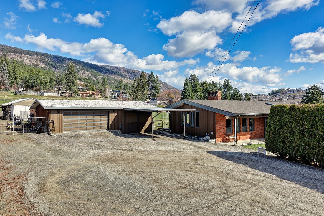 Rancho en West Kelowna, Columbia Británica, Canadá 2 - 17501059