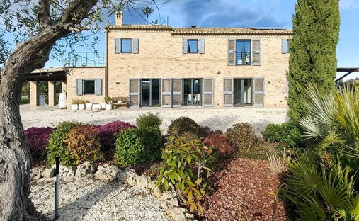 Casa en Monterubbiano, Marcas, Italia 1