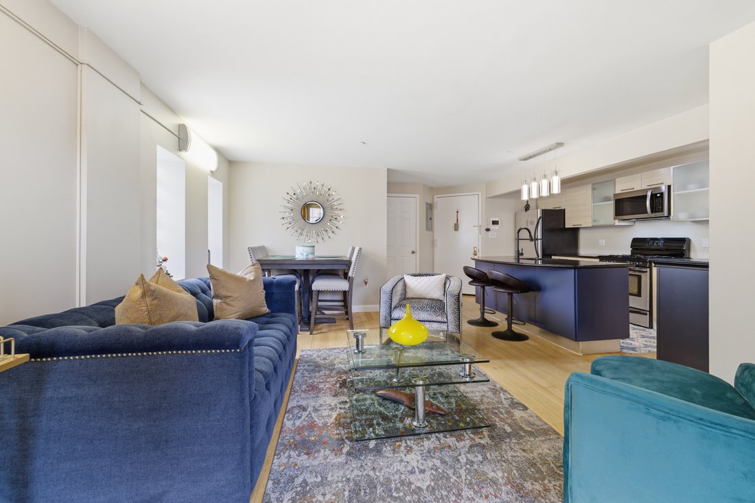 Condo in New York, New York, United States 2 - 17500757