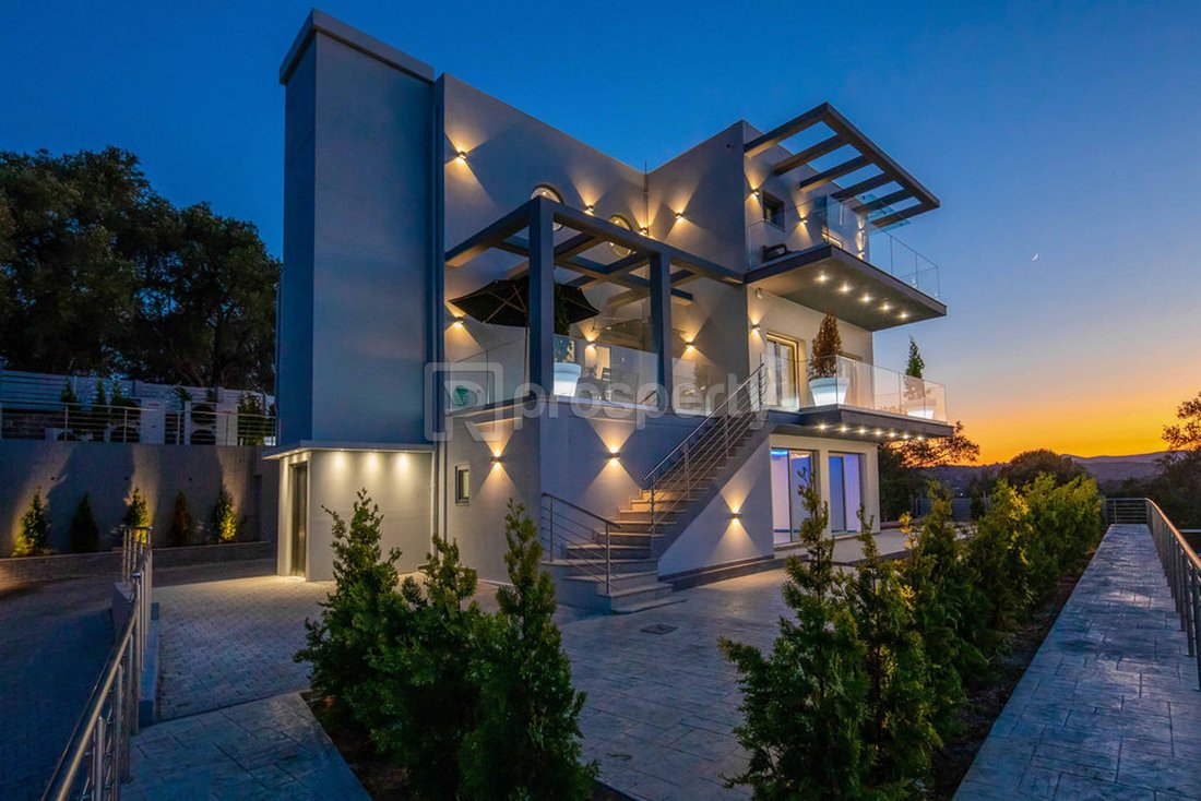 Villa in Corfu, Peloponnese, Western Greece and the Ionian, Greece 2 - 17500830