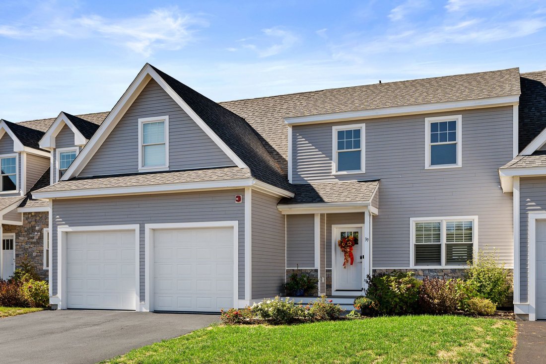 Condo in Sandown, New Hampshire, United States 2 - 17501190