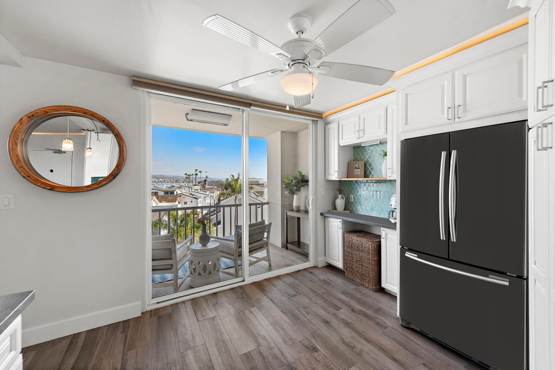 Condo in Newport Beach, California, United States 5 - 17501299