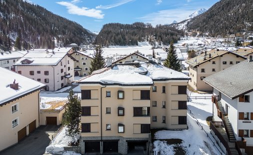Appartamento a Celerina/Schlarigna, Grigioni, Svizzera 1