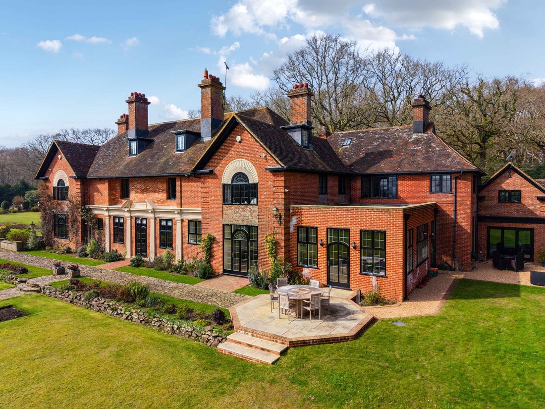 House in Robertsbridge, Rother, England 3 - 17501652