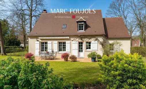 Haus in Chantilly, Nordfrankreich, Frankreich 1