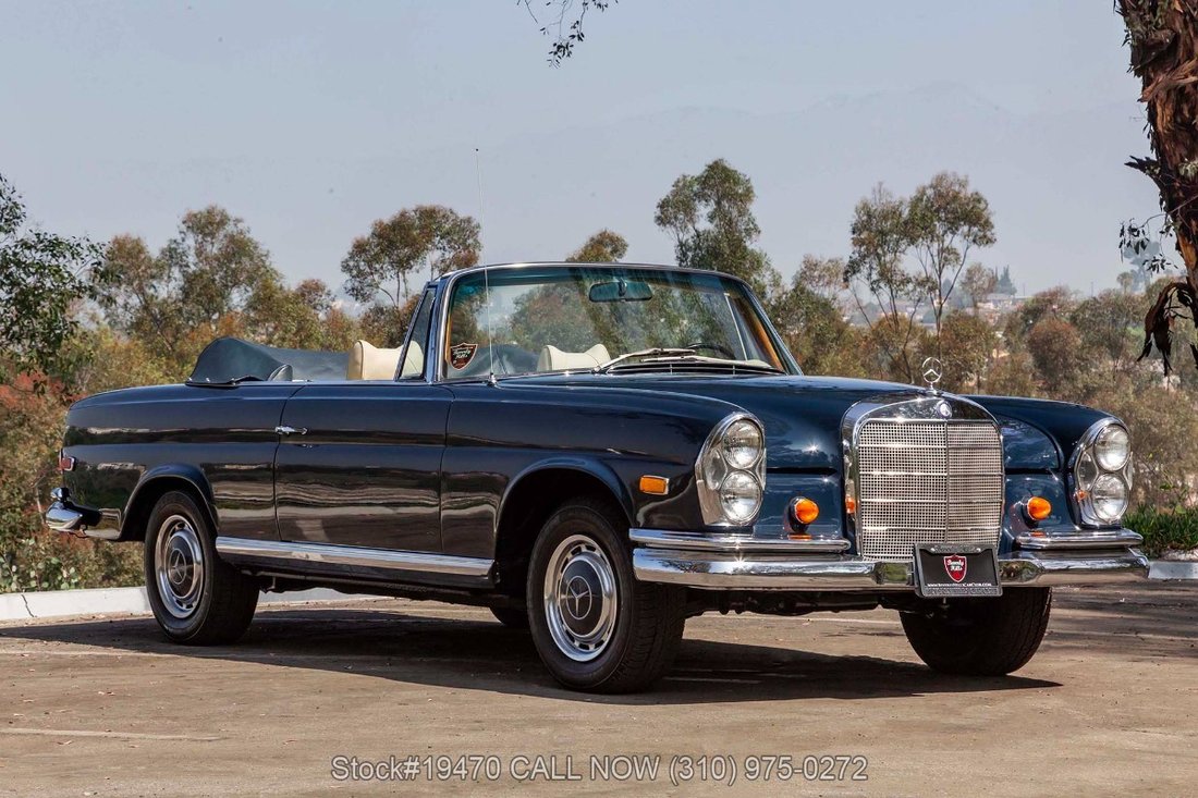 Mercedes-Benz 280SE in Los Angeles, CA 2 - 17502087