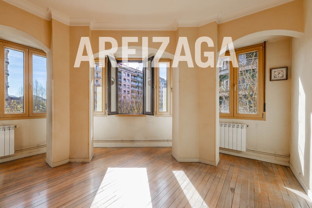 Apartment in Centro, Donostia-San Sebastian, Spain 2 - 17501640