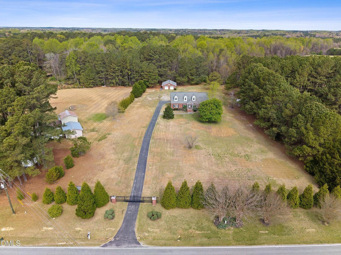 House in Willow Springs, North Carolina, United States 2 - 17501915