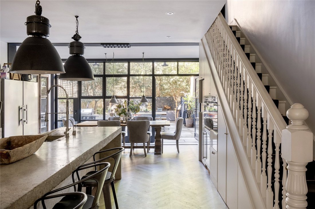 House in Ladbroke Grove, Kensington And Chelsea, England 2 - 17501917