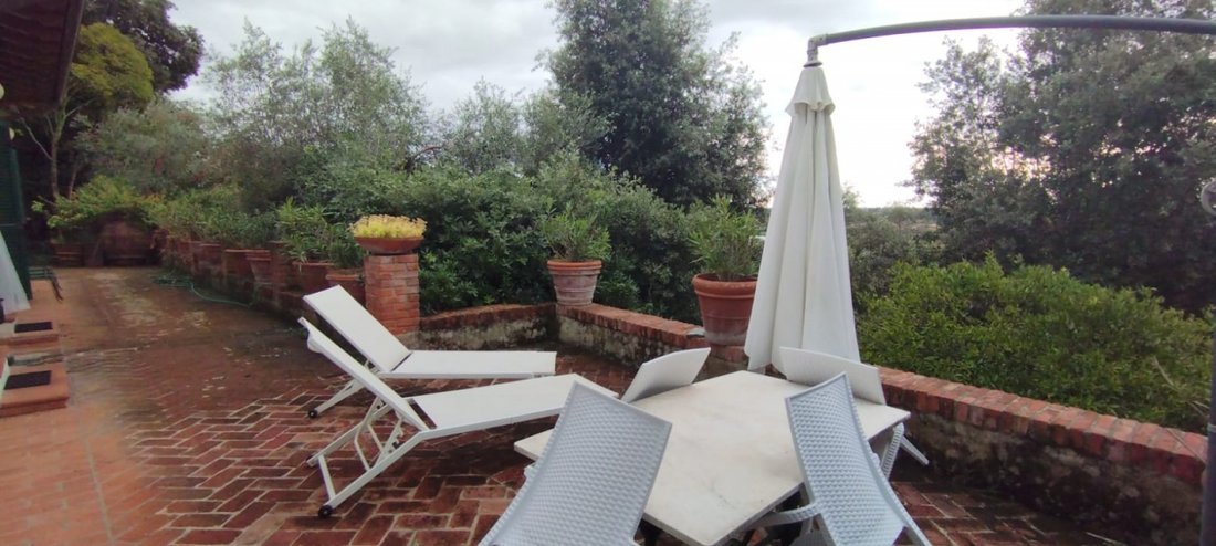 Villa in Pietrasanta, Tuscany, Italy 2 - 17501826