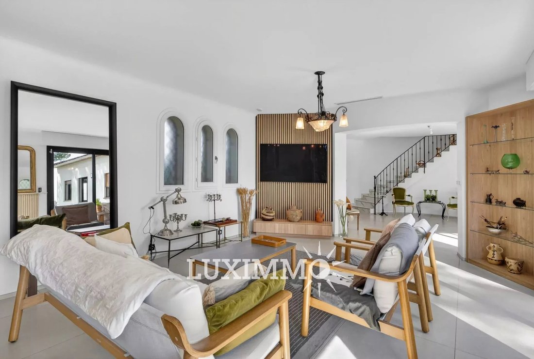 Villa in Colombier, Le Cannet, France 5 - 17501665