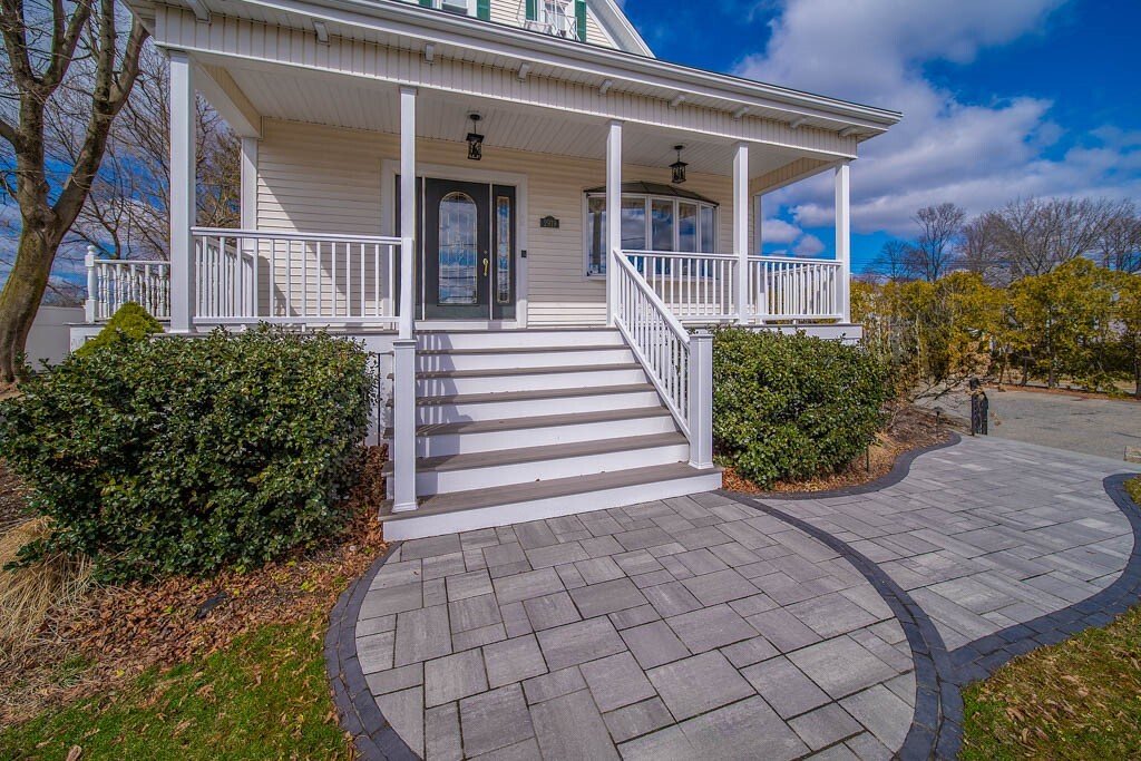 East Providence, Rhode Island, United States 4 - 17501519