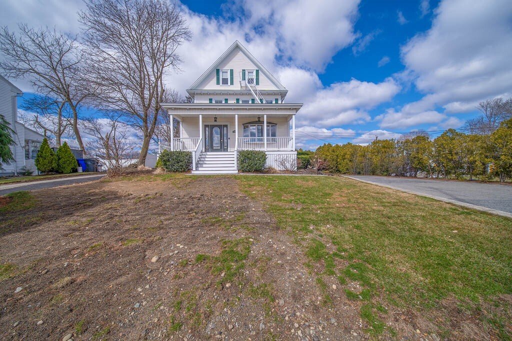 East Providence, Rhode Island, United States 3 - 17501519