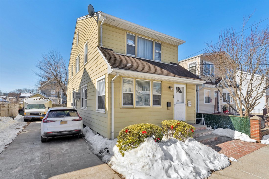 Apartment in North New Hyde Park, New York, United States 2 - 17501325