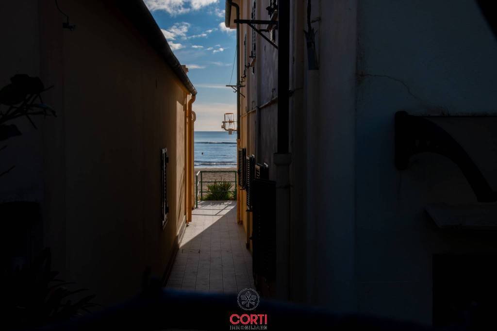 Villa in Center, Follonica, Tuscany 2 - 17501797