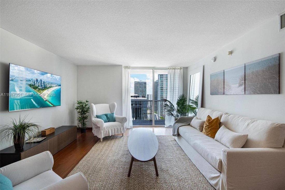 Condo in Miami, Florida, United States 2 - 17501526