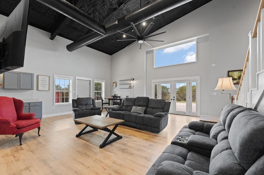 House in Cleburne, Texas, United States 2 - 17501687