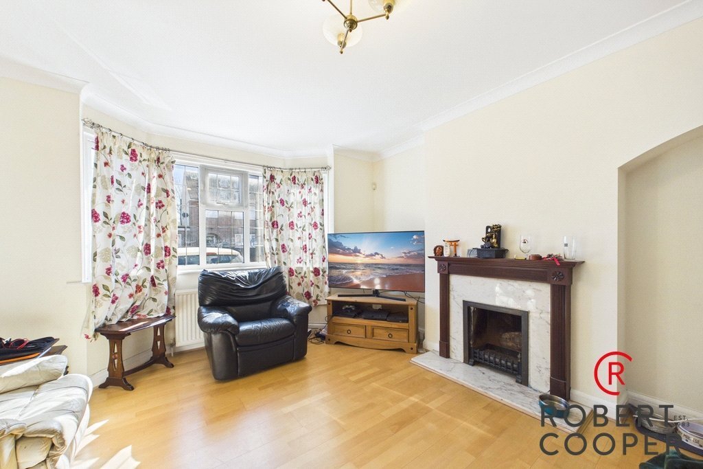 House in Eastcote, Hillingdon, England 3 - 17501758