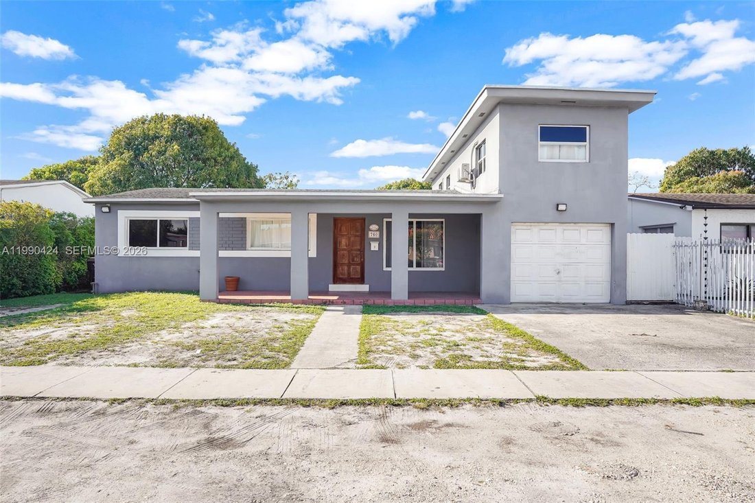 House in Hialeah, Florida, United States 2 - 17501527