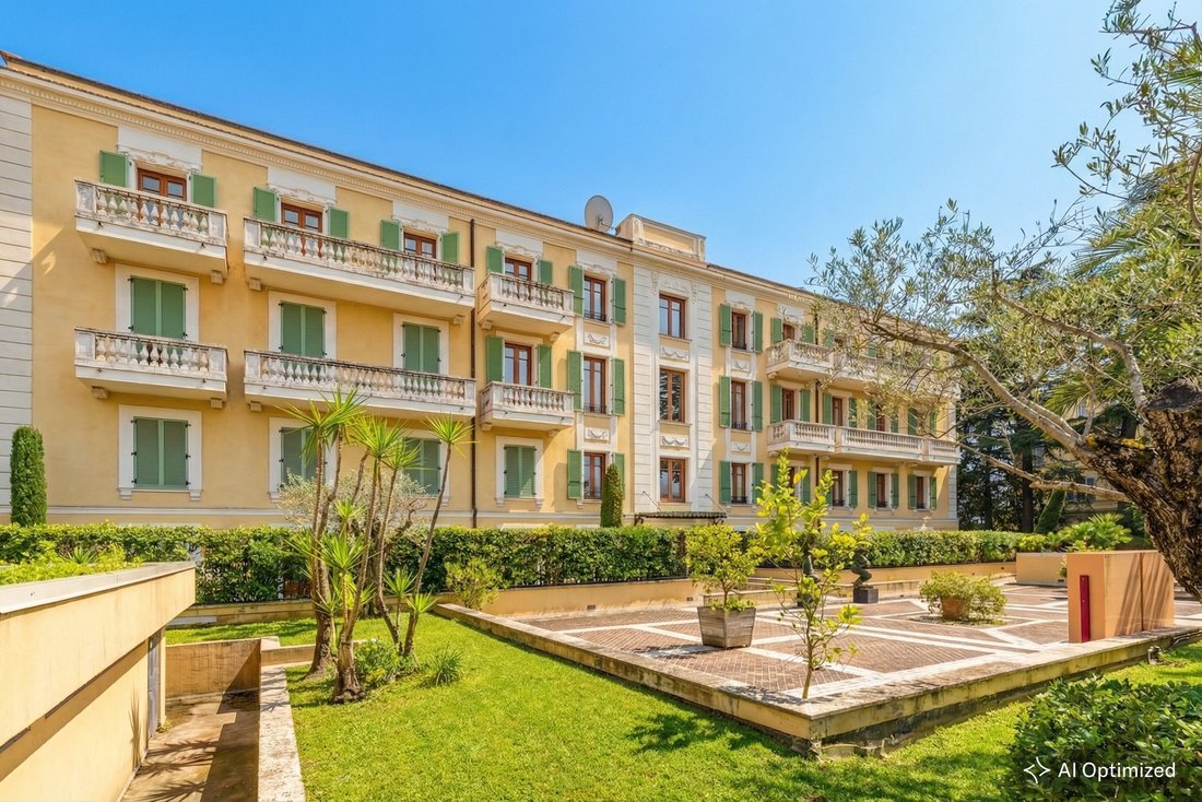 Apartment in Cannes, Provence-Alpes-Côte d'Azur, France 1 - 17235399