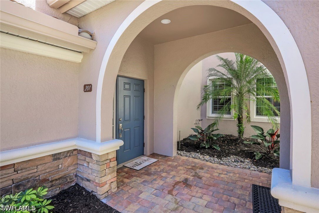 Condo in Naples, Florida, United States 5 - 17501617