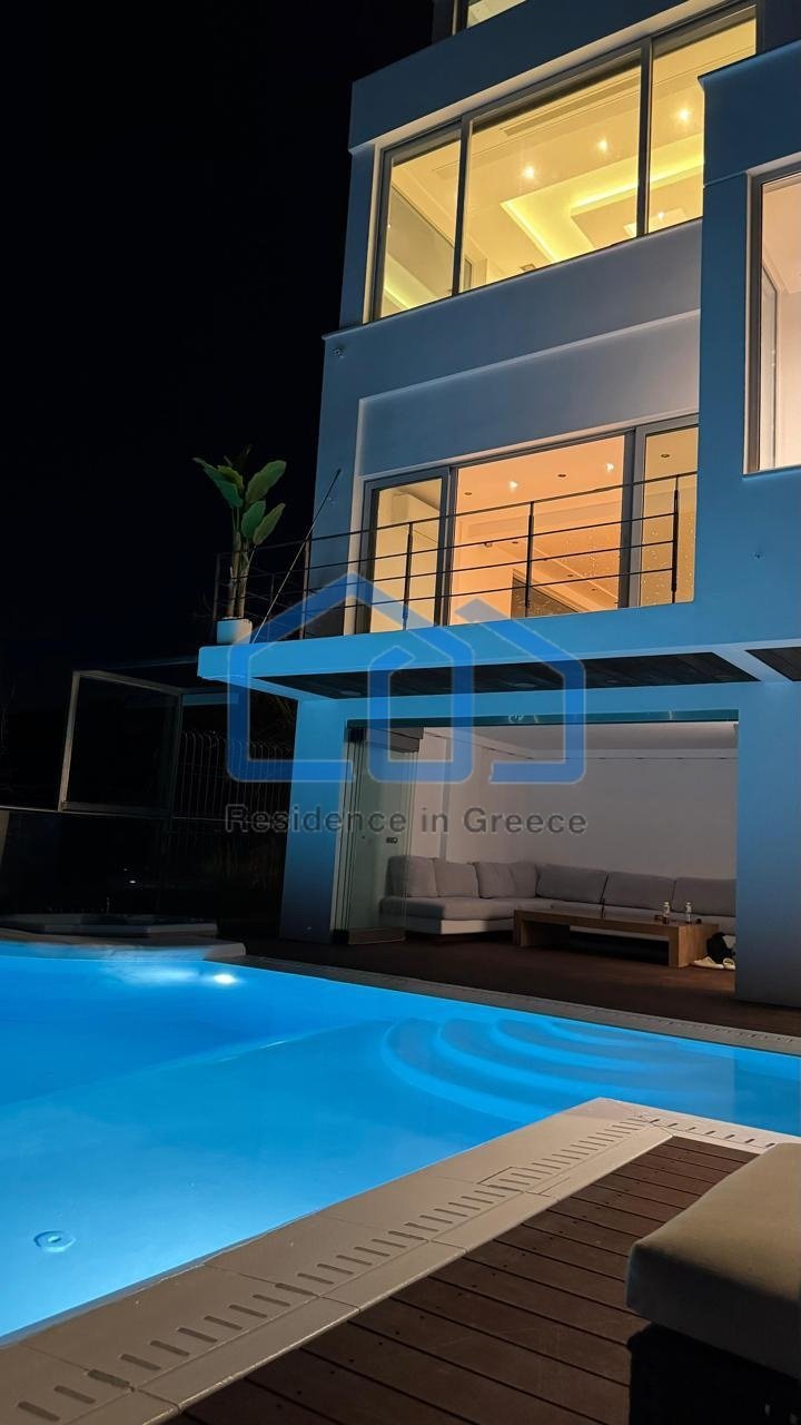 Villa in Voula, Attica, Greece 2 - 16259428