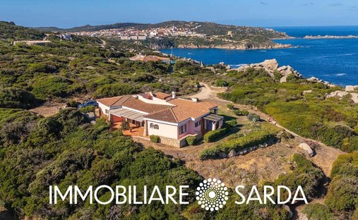 Villa in Santa Teresa Gallura, Sardinia, Italy 1