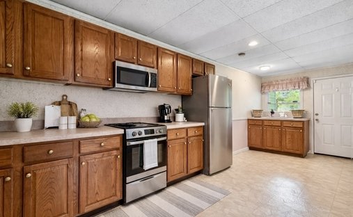 House in Mountainside, New Jersey, United States 1