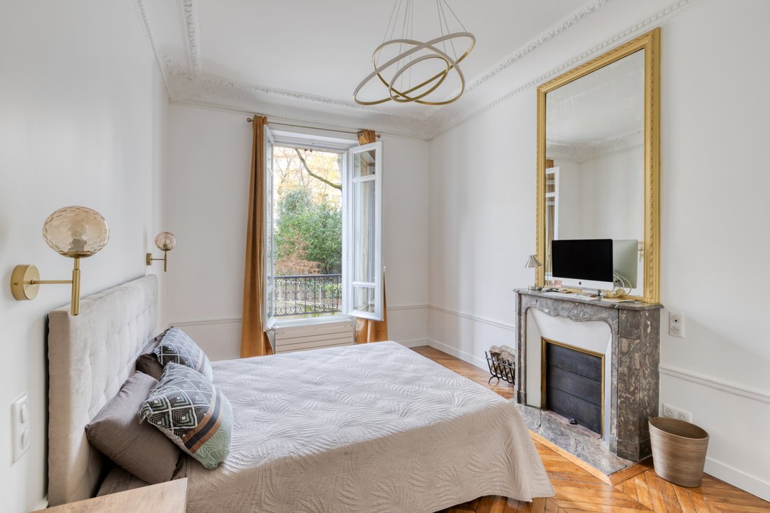 Apartment in Saint Philippe du Roule, Paris 8e Arrondissement, Paris 4 - 17502588