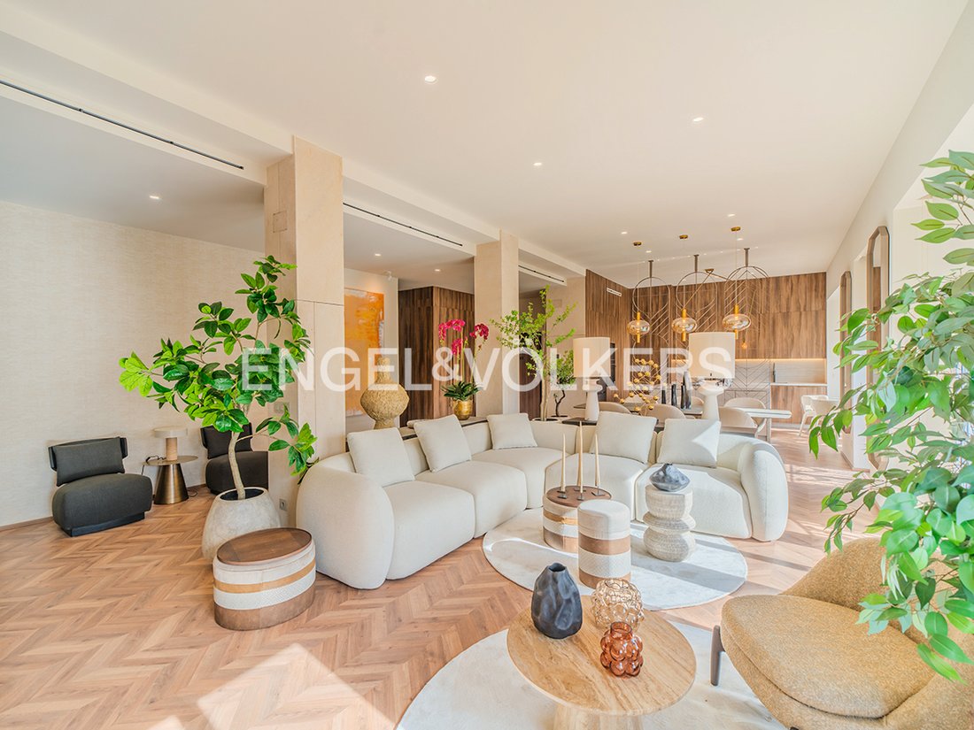 Apartment in Casco Antiguo - Santa Cruz - Ayuntamiento, Alicante, Valencian Community 2 - 17502478