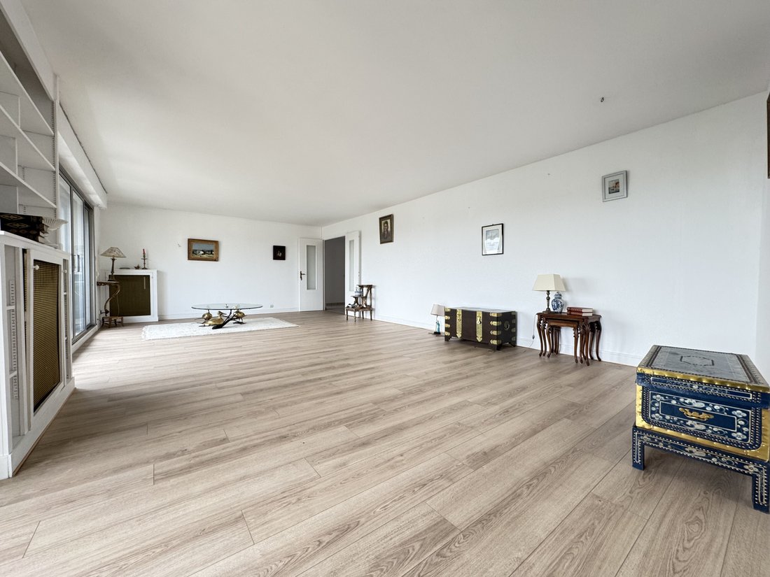Apartment in Forêt, Saint-Germain-en-Laye, France 4 - 17302382