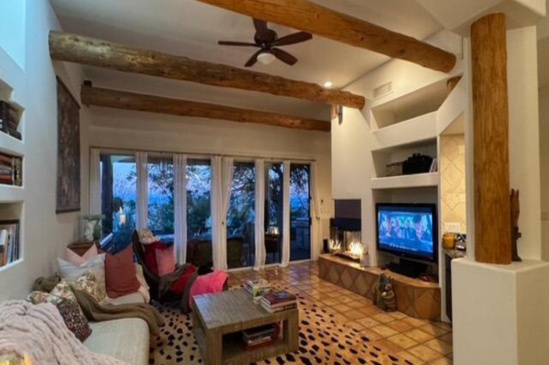 Carefree, Arizona, United States 2 - 17502331