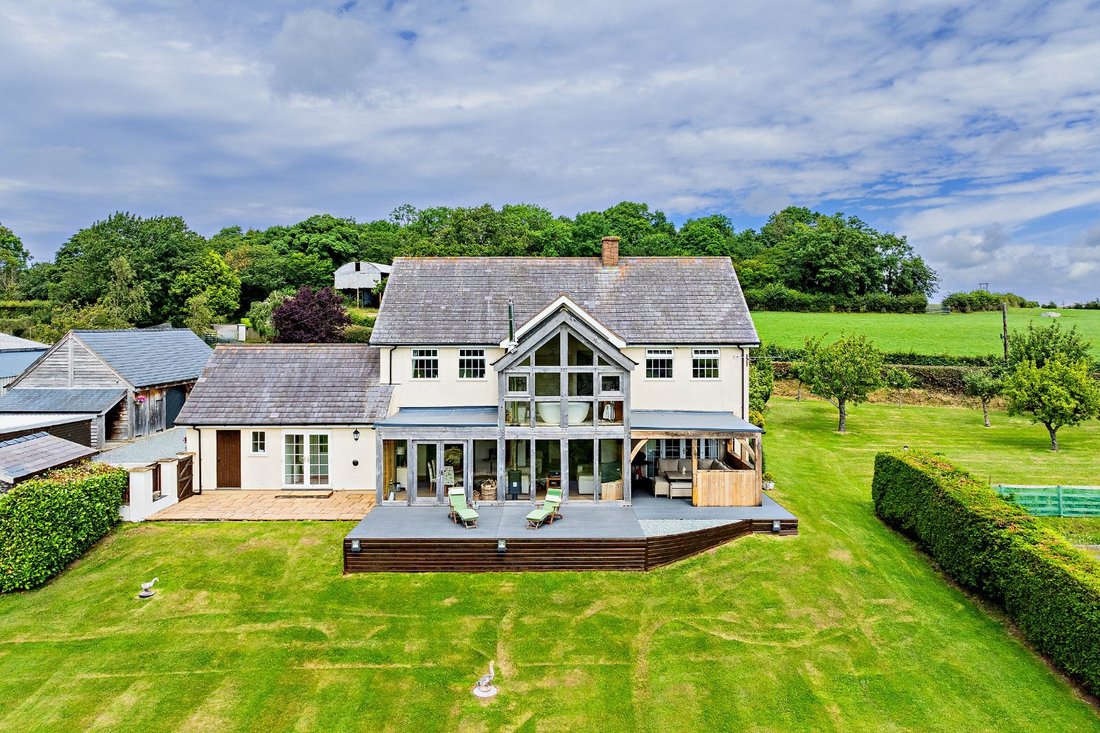House in Groesffordd Marli, Wales 1 - 17502375