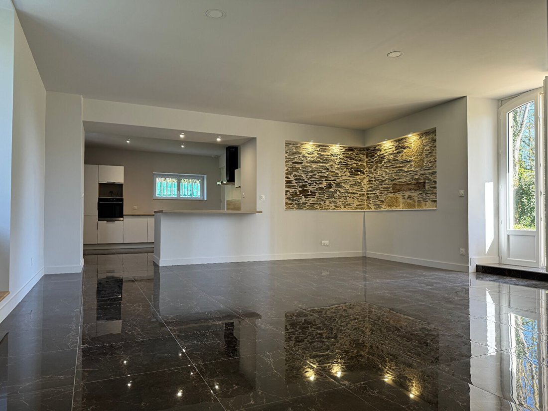 House in Marmimere-Venairerie, Saint-Barthelemy-d'Anjou, France 4 - 17502498