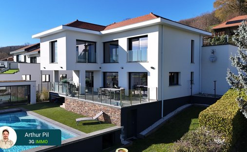 House in Colombe, Auvergne-Rhône-Alpes, France 1