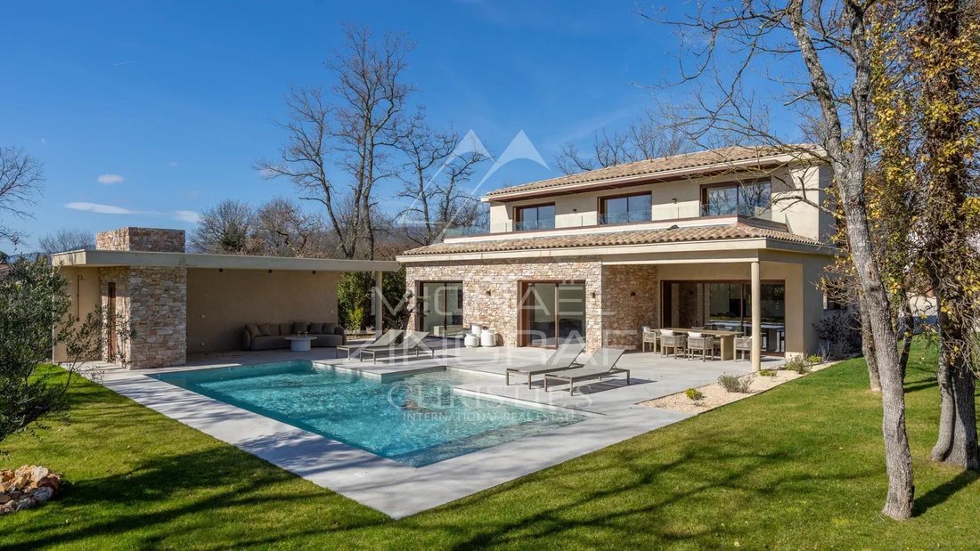 Villa in Fayence, Provence-Alpes-Côte d'Azur, France 1 - 17502464