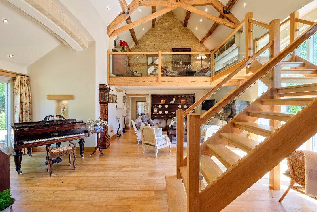 House in Gloucestershire, England 3 - 17502371