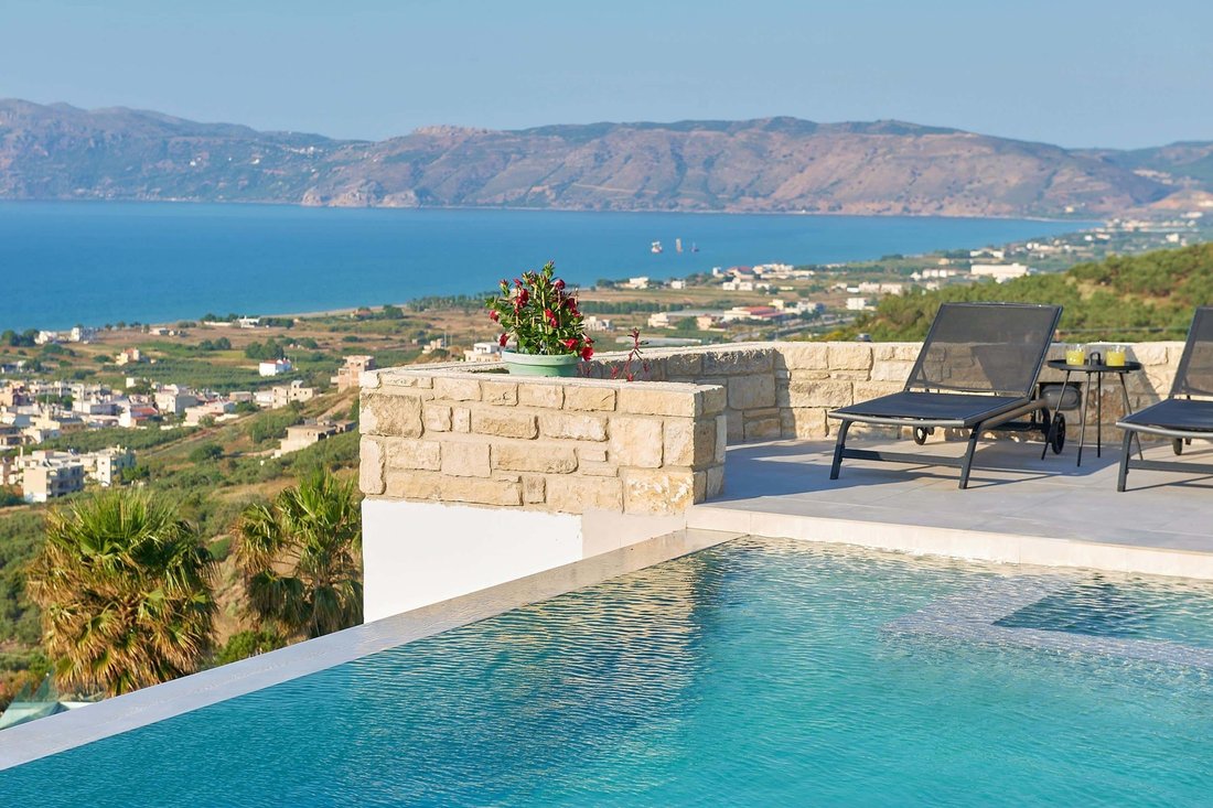 Villa in Kissamos, Greece 2 - 17502071