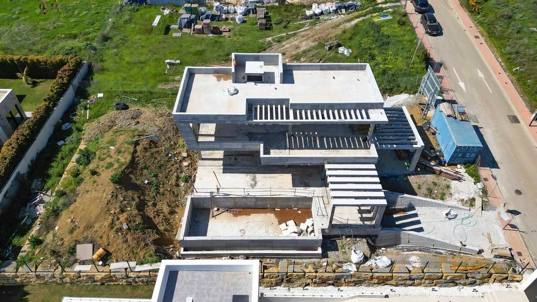 Villa in Estepona, Andalusia, Spain 3 - 17451812