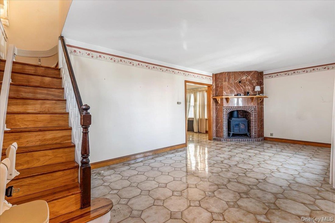 House in New York, New York, United States 2 - 17502106