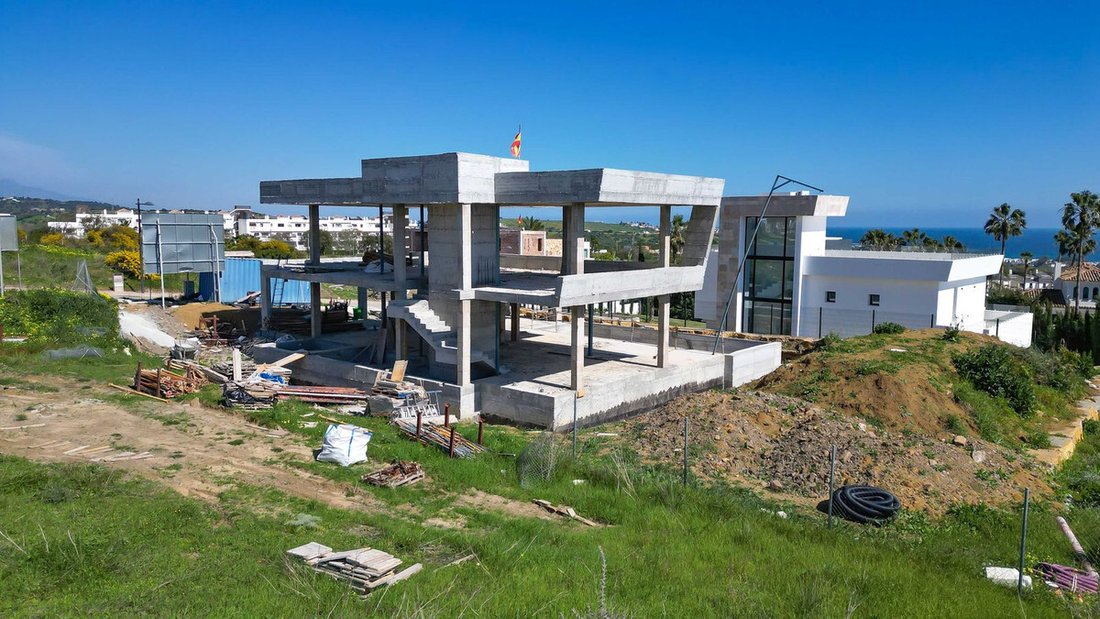 Villa in Estepona, Andalusia, Spain 2 - 17451812