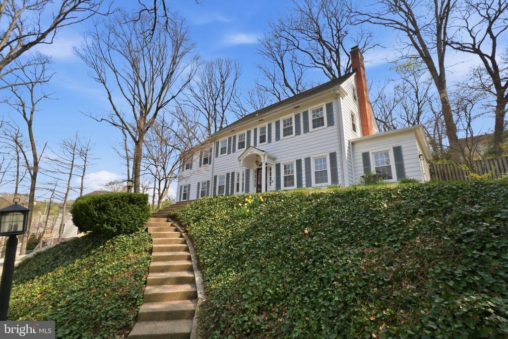 House in Arlington, Virginia, United States 2 - 17499474