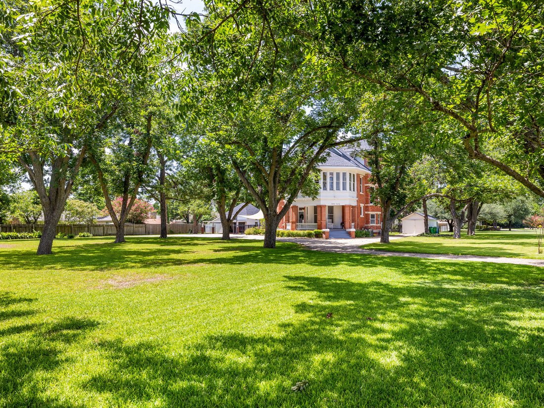 House in Taylor, Texas, United States 4 - 17502029