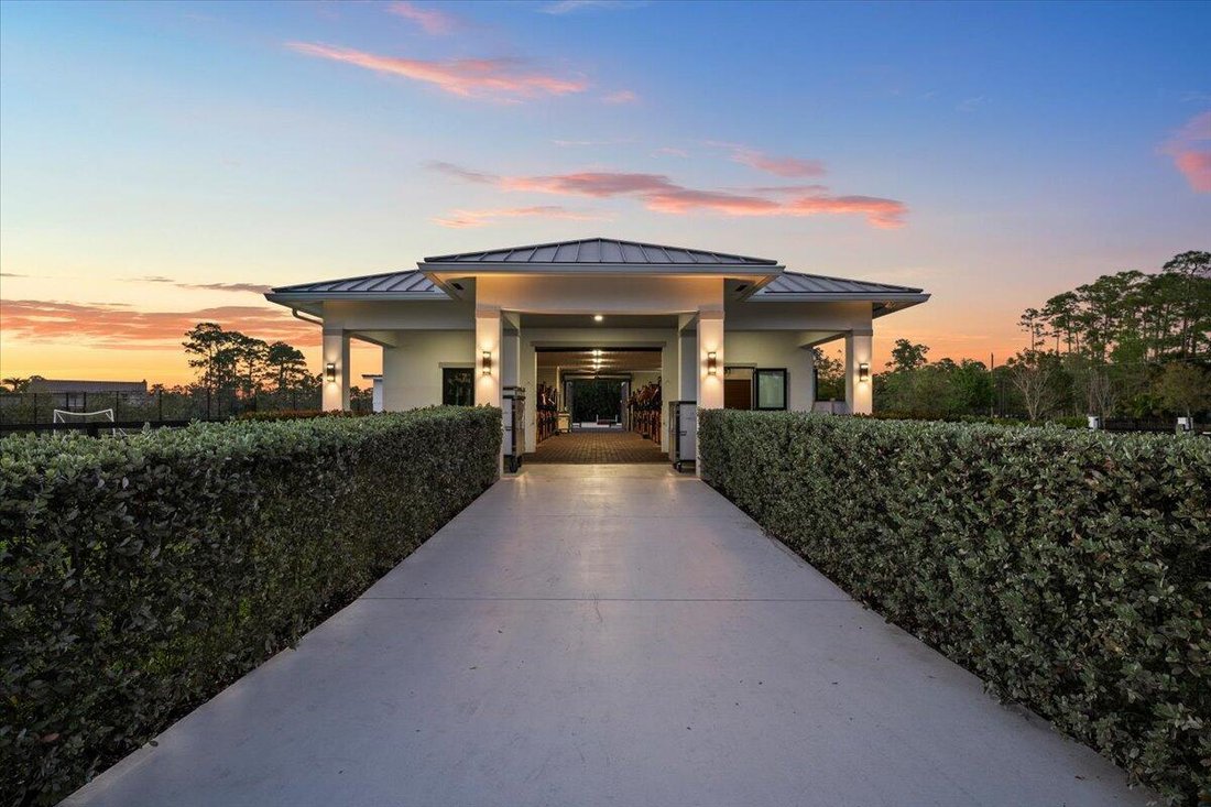 House in Wellington, Florida, United States 3 - 17502091
