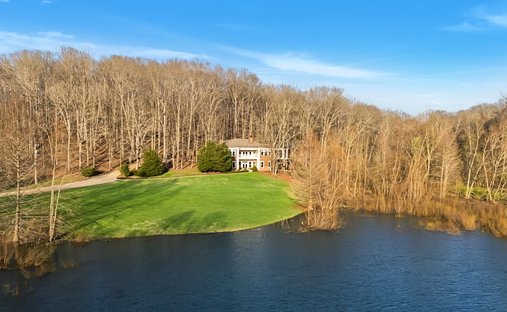 House in Williamsport, Tennessee, United States 1