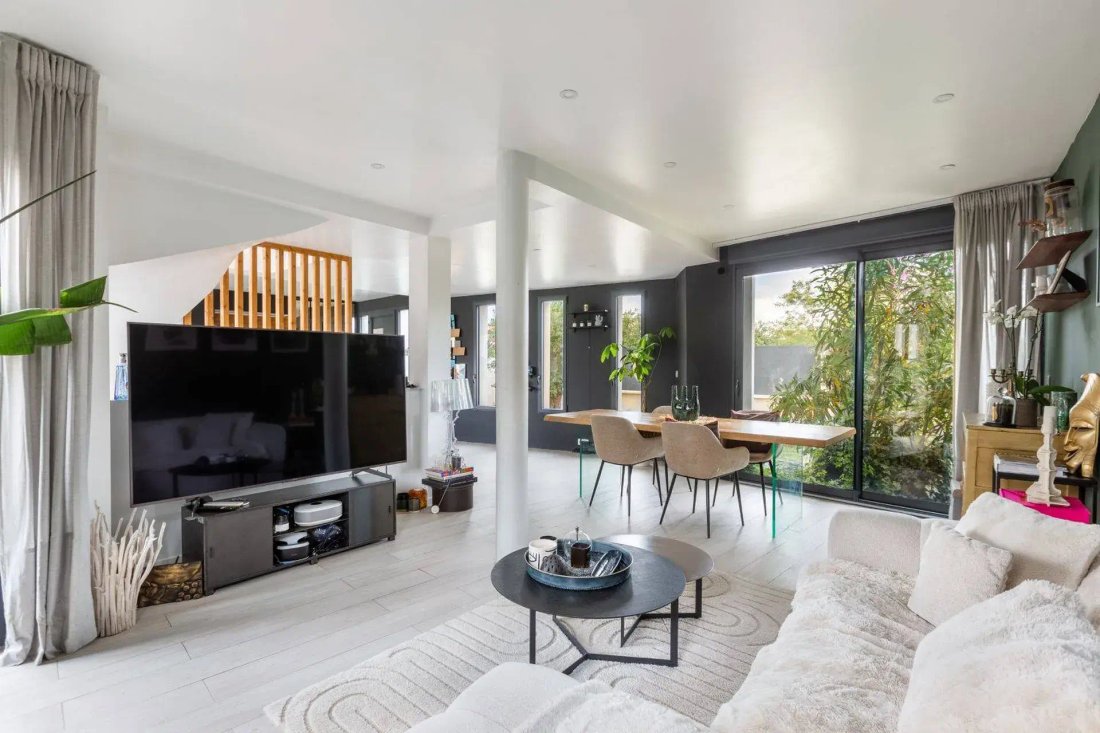 House in Chatou, Ile-de-France, France 4 - 17397219
