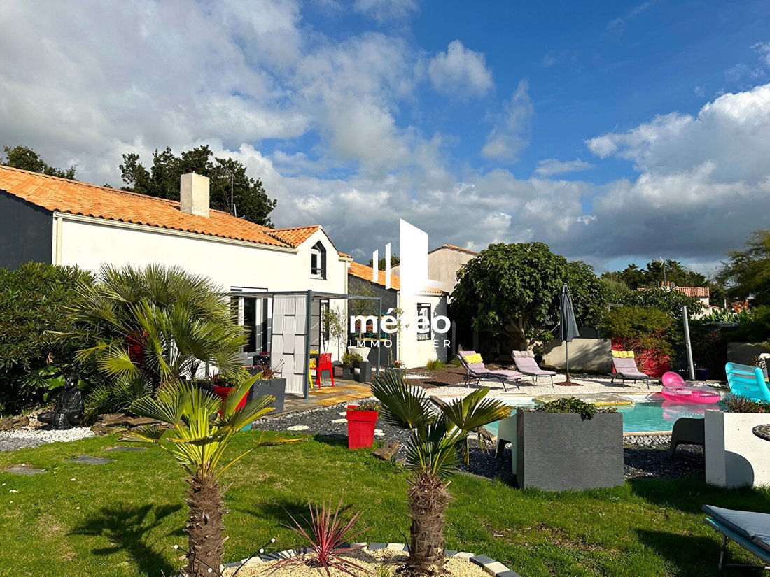 House in Olonne-sur-Mer, Les Sables-d'Olonne, France 2 - 17502556