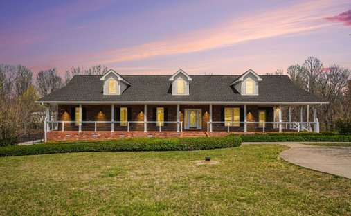 House in Greenbrier, Tennessee, United States 1